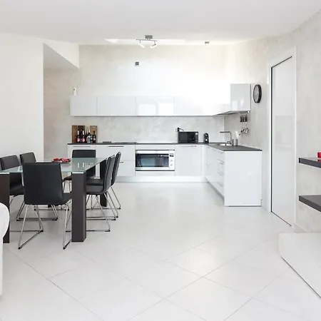 Διαμέρισμα Attico La Vela Myho Casa *