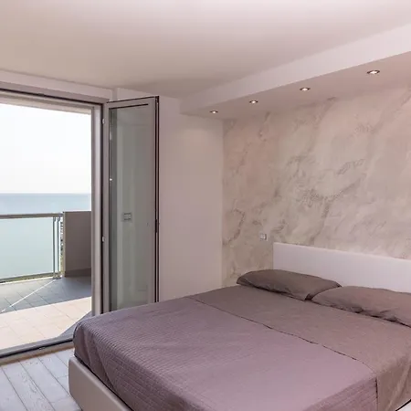 Apartment Attico La Vela Myho Casa
